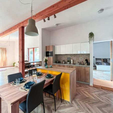 Apartman Niklan Rožnov pod Radhoštěm Eksteriør billede